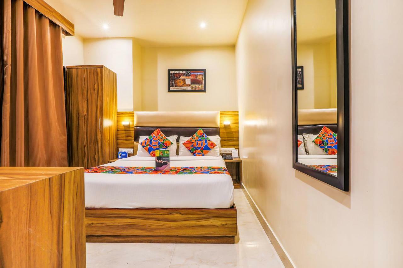 Fabexpress Liwa International Andheri East Hotel Mumbai Exterior photo